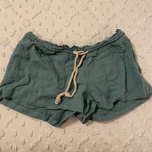 ROXY Shorts ✨